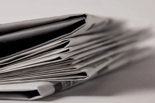 Close Pile Newspapers Selective Focus White — Stock Photo, Image
