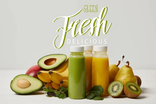 Frisse Detox Fruit Smoothies Witte Achtergrond Groene Verse Heerlijke Inscriptie — Stockfoto