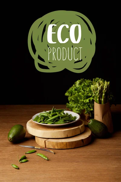 Verduras Verdes Maduras Mesa Madera Con Letras Producto Ecológico — Foto de Stock