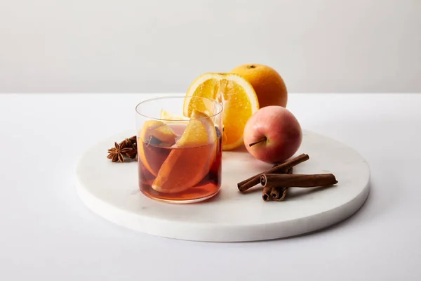 Close View Hot Mulled Wine Glass Spices Oranges Apple White — Stock Photo, Image