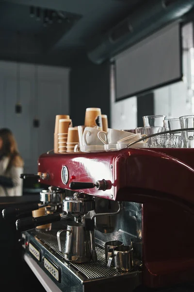 咖啡厅用工具的专业咖啡机 — 免费的图库照片