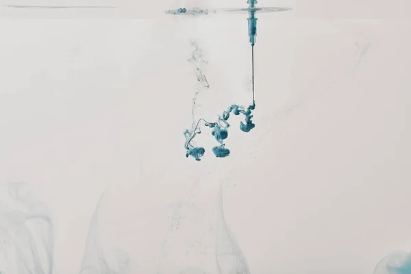 Абстрактный Брызг Синей Краски Шприца — стоковое фото