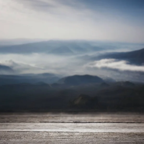 Fond Bois Rayé Sur Beau Fond Montagnes — Photo