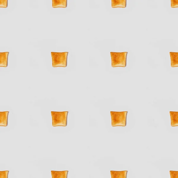 Collage Aus Gegrillten Knusprigen Toasts Auf Grauem Hintergrund Nahtlosem Hintergrundmuster — Stockfoto