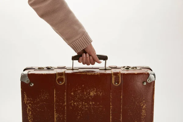 Vue Partielle Femme Tenant Une Valise Brune Isolée Sur Gris — Photo