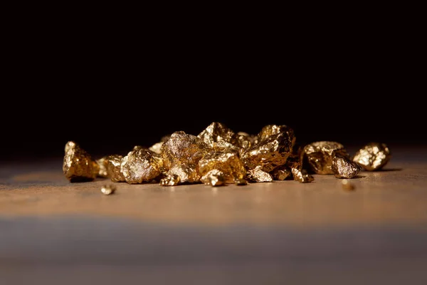 Unwrought Golden Stones Marble Table Isolated Black — Stock Photo, Image