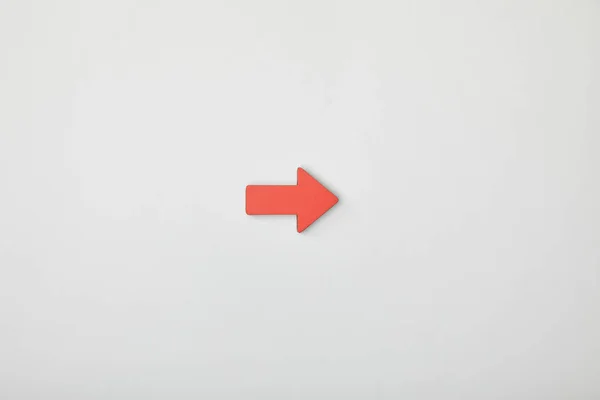Gri Arka Plan Üzerinde Kırmızı Yatay Işaretçisinin Üstten Görünüm — Stok fotoğraf
