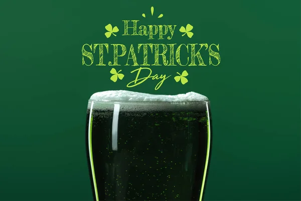 Glass Beer Foam Happy Patricks Day Lettering Green Background — Stock Photo, Image