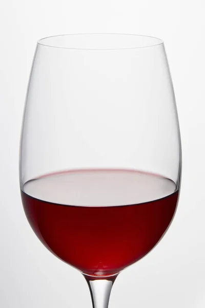 Copa Vino Con Vino Tinto Aislado Blanco — Foto de Stock