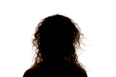 Beyaz üzerinde izole kıvırcık saçlı kadın silüeti