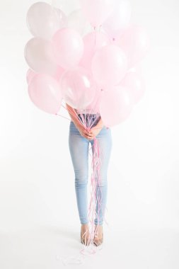 kız yüz beyaz üzerine pembe hava Balonlu kapsayan denim Jeans