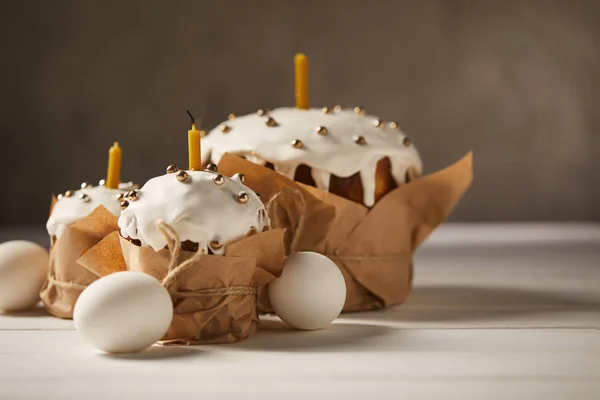 Traditional Easter Cakes Candles Chicken Eggs White Surface — Stock Photo, Image