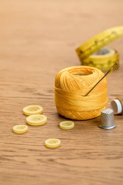 Cotton Knitting Yarn Ball Clothing Buttons Thimble Wooden Table — Stock Photo, Image