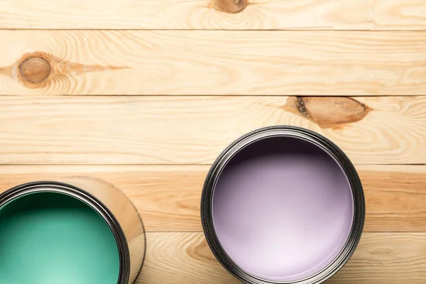 Vista Superior Latas Con Pinturas Sobre Superficie Madera — Foto de Stock