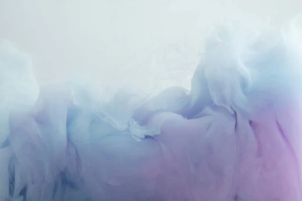 Vue Rapprochée Des Éclaboussures Peinture Bleu Clair Violet Isolées Sur — Photo