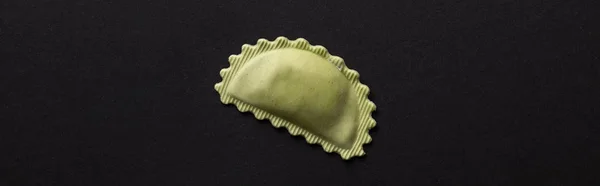 Panoramic Shot Green Ravioli Isolated Black Copy Space — Stock Photo, Image