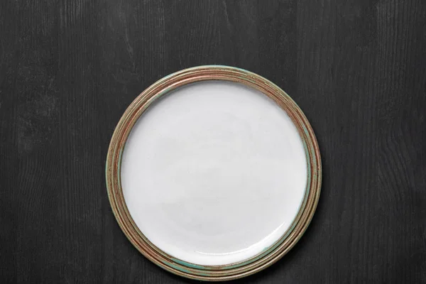 Top View Vintage White Empty Plate Black Wooden Table — Stock Photo, Image