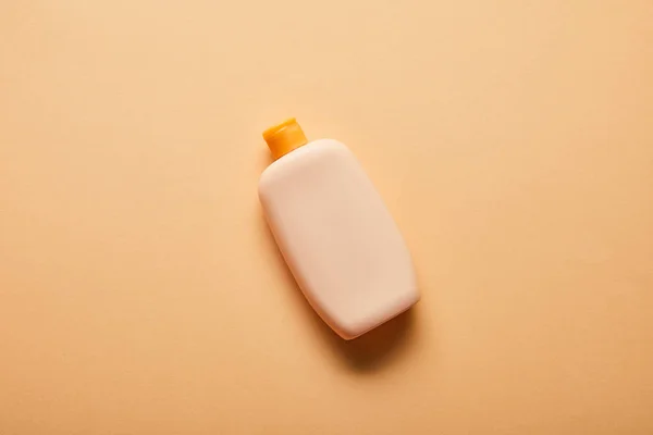 Top View Sunscreen Lotion Bottle Beige Background — Stock Photo, Image