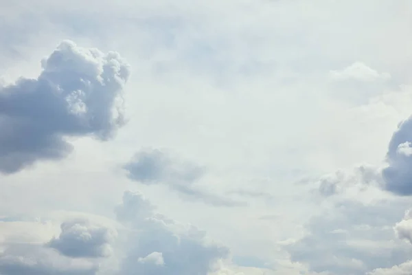 Cielo Azul Con Nubes Blancas Espacio Copia —  Fotos de Stock
