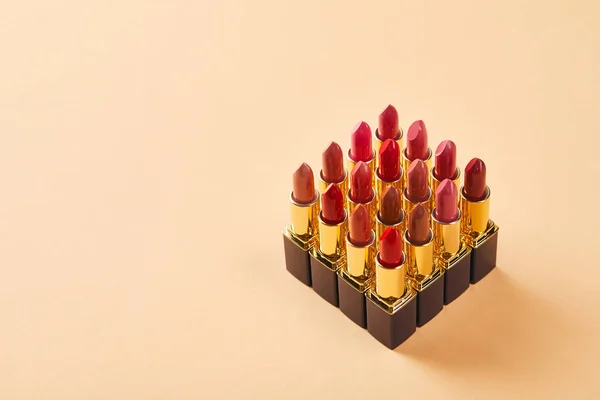 Various Lipsticks Beige Copy Space — Stock Photo, Image