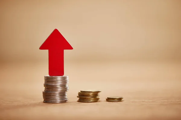 Increasing Chart Made Coins Red Arrow Upwards Financial Growth Concept — Stock Photo, Image