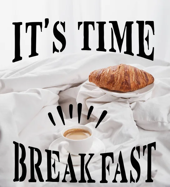 Fresh Croissant Plate Coffee White Cup Saucer Bed Its Time — Stock Photo, Image