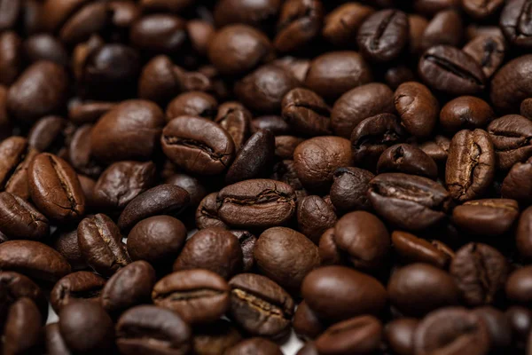 Bliska Widok Pyszne Świeże Teksturowane Ziarna Kawy — Zdjęcie stockowe