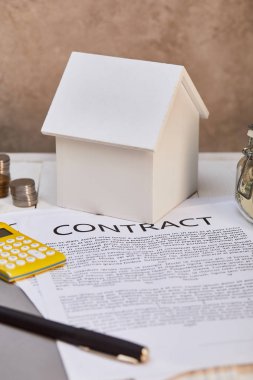 ev modeli, sikke, hesap yakın sözleşme ve moneybox, gayrimenkul kavramı
