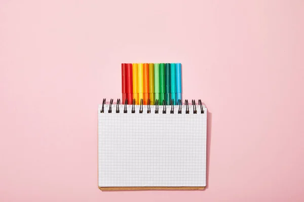 Top View Multicolored Felt Pens Blank Notebook Isolated Pink — Stock Photo, Image