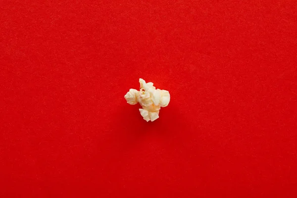 Top View Sweet Popcorn Red Background — Stock Photo, Image
