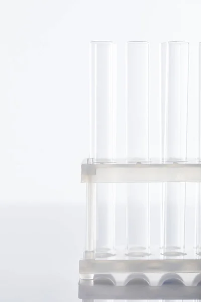 Порожні Скляні Пробірки Ізольовані Білому — стокове фото