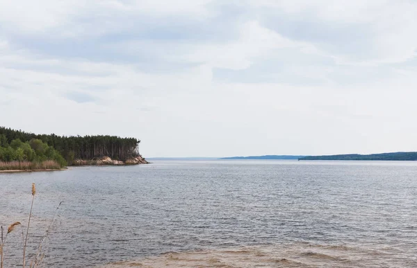 Blue Clean Lake Green Trees Sky Clouds — Stock Photo, Image