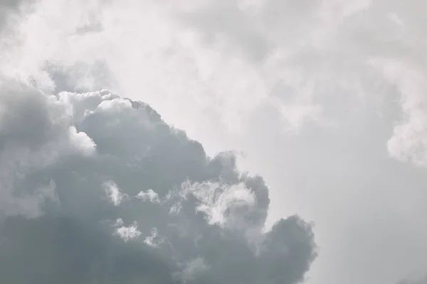 Image plein cadre du ciel nuageux fond — Photo de stock