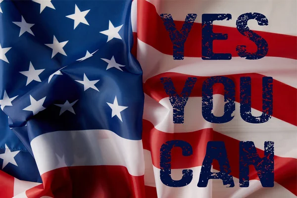 Vereinigte Staaten Flagge mit blauem Yes-Schriftzug — Stockfoto
