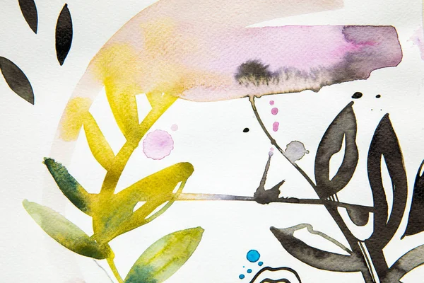 Vista superior de la imagen de acuarela multicolor abstracta con impresión floral - foto de stock