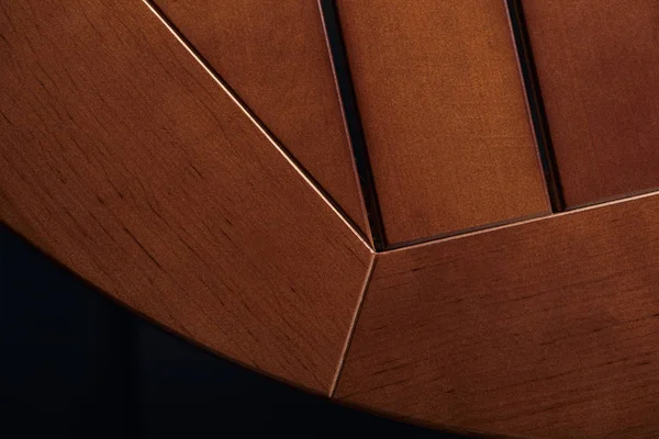 Вид сверху на деревянный, пустой коричневый стол с копировальным пространством — стоковое фото