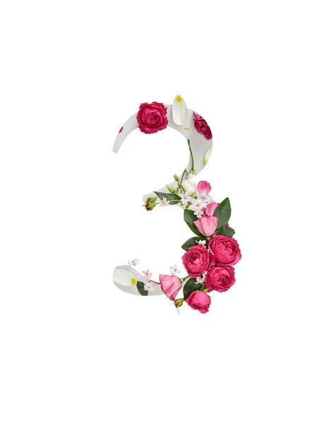 Número 3 con rosas rosadas y hojas verdes aisladas en blanco - foto de stock