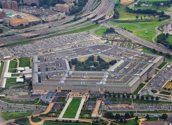 Luftaufnahme Des Pentagons Der Vereinigten Staaten Des Hauptquartiers Des Verteidigungsministeriums — Stockfoto