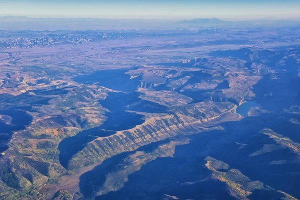 Vista Aérea Los Paisajes Topográficos Las Montañas Rocosas Vuelo Sobre — Foto de Stock