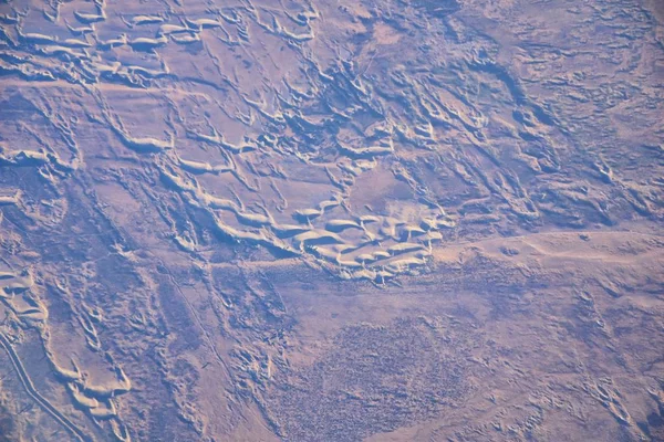 Veduta Aerea Dei Paesaggi Topografici Delle Montagne Rocciose Volo Sul — Foto Stock