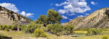 Hint Kanyon, dokuz mil Kanyon döngü bize otoyol 191, Uinta Havzası aralığı Utah ABD, ABD fiyatı arasındaki Duchesne ağaçlarda aracılığıyla hiking geç yaz erken sonbahar panorama orman kez bakıldı