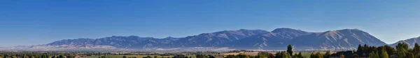 Logan Valley Landschaft Ansichten Einschließlich Wellsville Berge Knabbereien Hyrum Vorsehung — Stockfoto