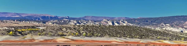 Panorama Uitzicht Van Landschappen Van Weg Flaming Gorge National Recreation — Stockfoto