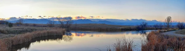 Vue Sur Sentier Pédestre Josh Pond Refléter Coucher Soleil Dans — Photo