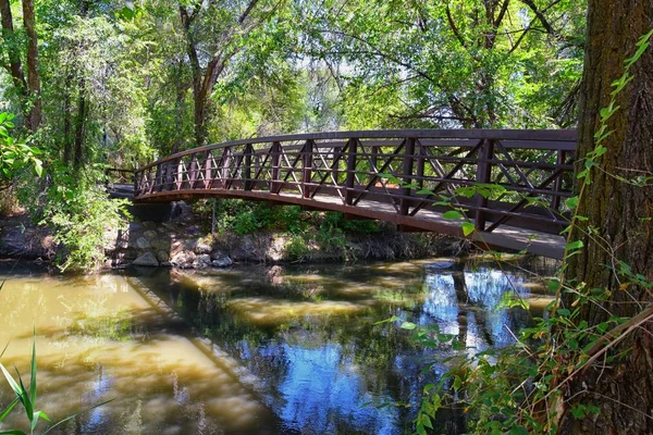 Pohledy Řeky Jordán Trail Pěší Železniční Trať Most Okolními Stromy — Stock fotografie