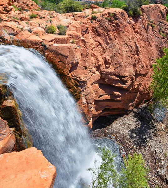 Widoki Wodospadów Gunlock State Park Reservoir Falls Gunlock Utah Przez — Zdjęcie stockowe