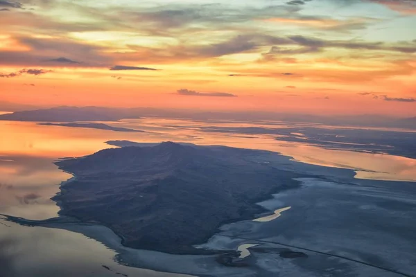 Great Salt Lake Sunset Vista Aérea Desde Avión Wasatch Rocky — Foto de Stock