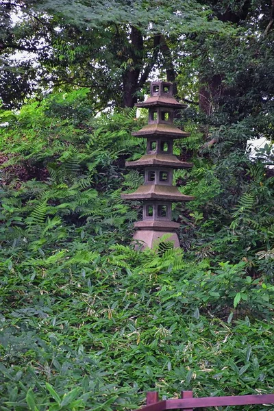 Jardins Tradicionais Japoneses Parques Públicos Tóquio Japão Vistas Lanternas Pedra — Fotografia de Stock