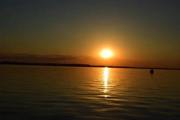 Prachtige Zonsondergang Het Meer Prachtige Zonsopgang Het Meer — Stockfoto