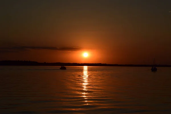 Prachtige Zonsondergang Het Meer Prachtige Zonsopgang Het Meer — Stockfoto